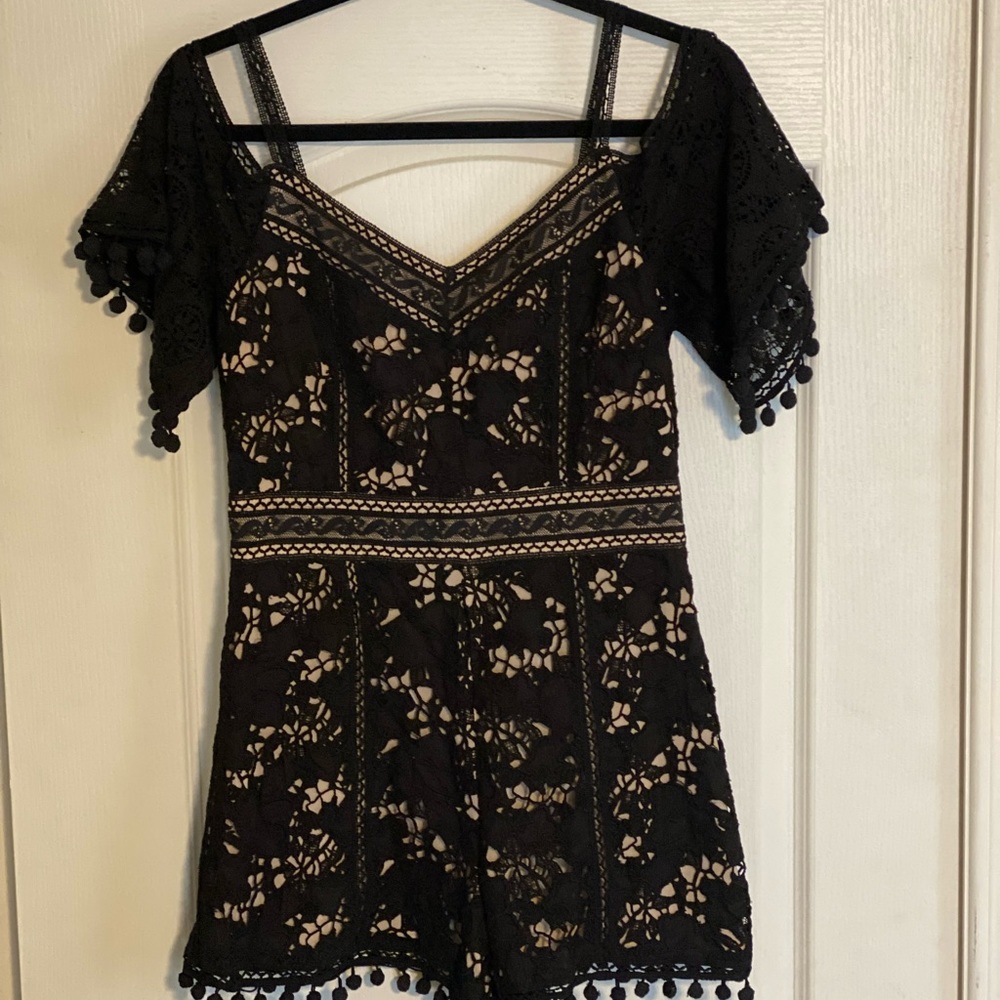 NWT Alice + Olivia Romper: Size 4